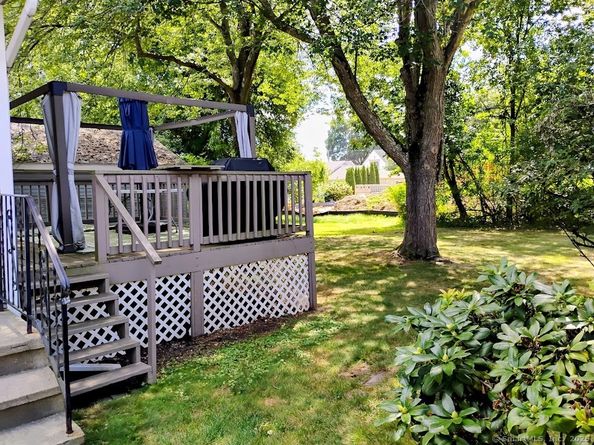 143 Sawyer Road, Fairfield CT 06824