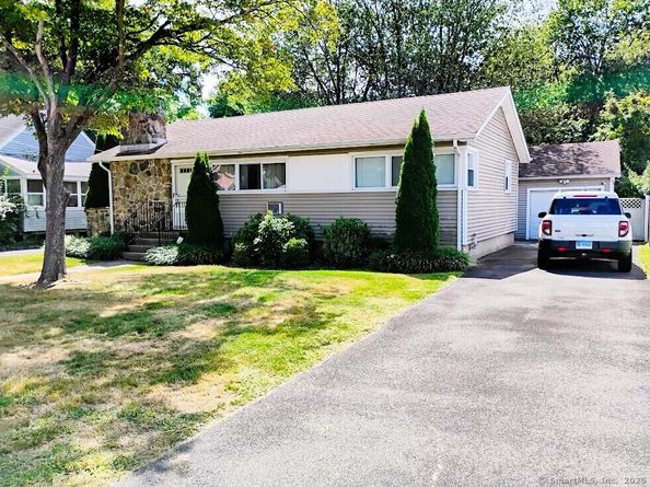 143 Sawyer Road, Fairfield CT 06824