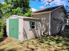 143 Sawyer Road, Fairfield CT 06824