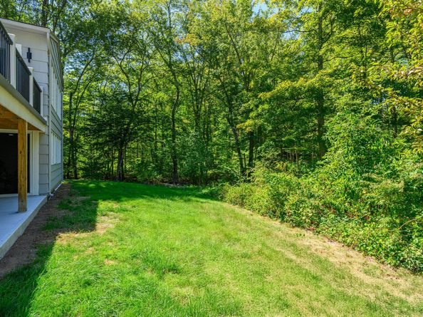 9 Chuck Wagon Lane, Danbury CT 06810