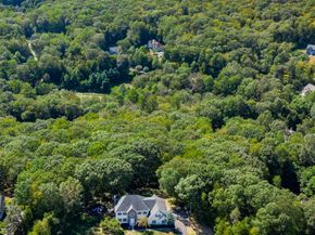 66 Marlin Road, Newtown CT 06482
