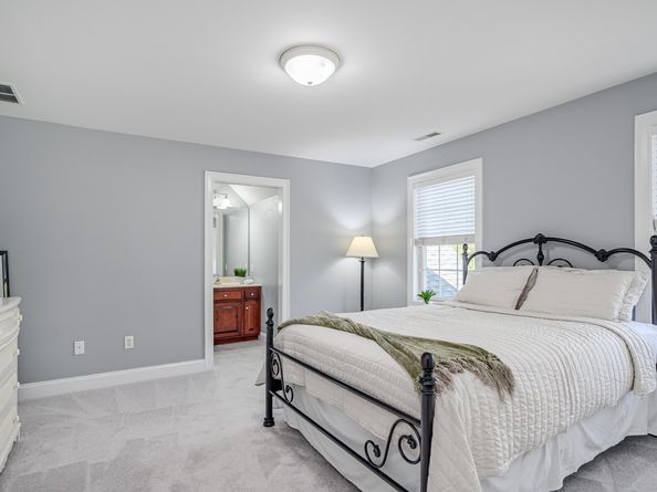 66 Marlin Road, Newtown CT 06482