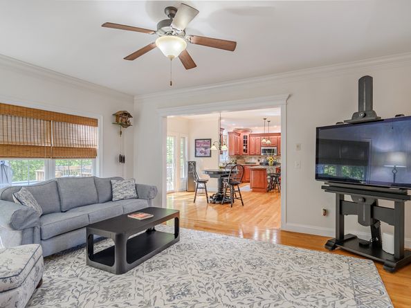 66 Marlin Road, Newtown CT 06482