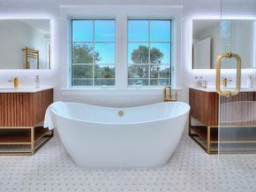 22 Apple Tree Trail, Westport CT 06880