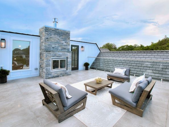 22 Apple Tree Trail, Westport CT 06880