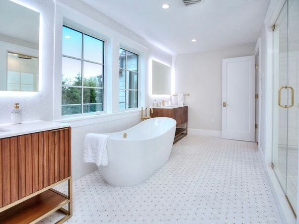 22 Apple Tree Trail, Westport CT 06880