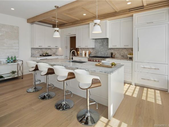 42 Forest Street Loft A, New Canaan CT 06840