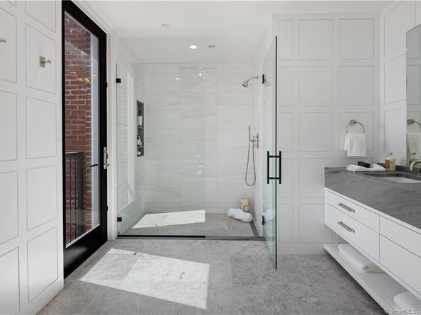 42 Forest Street Loft A, New Canaan CT 06840