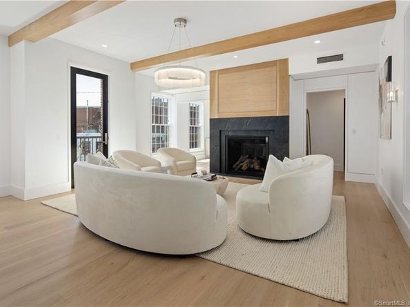 42 Forest Street Loft A, New Canaan CT 06840