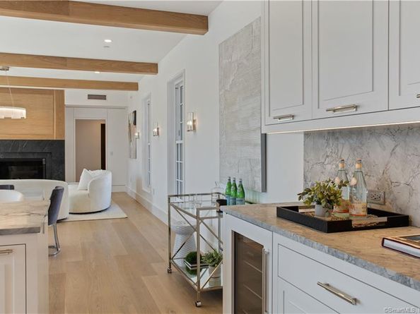 42 Forest Street Loft A, New Canaan CT 06840