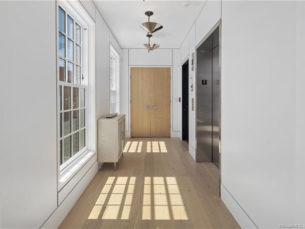 42 Forest Street Loft A, New Canaan CT 06840