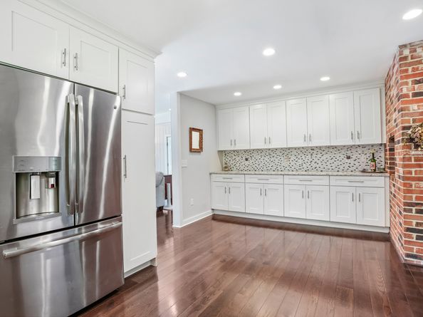 15 Bartram Drive, Redding CT 06896