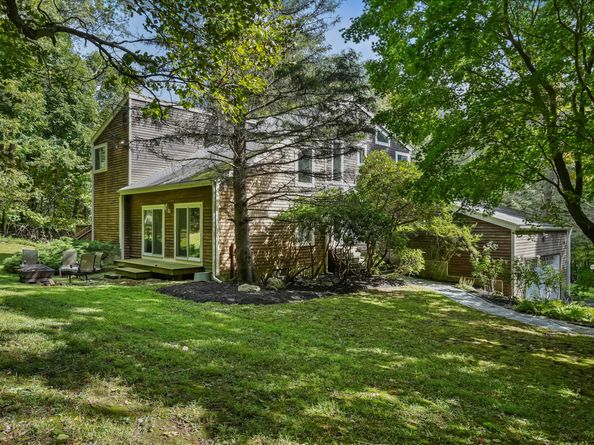 15 Bartram Drive, Redding CT 06896