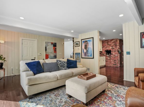15 Bartram Drive, Redding CT 06896