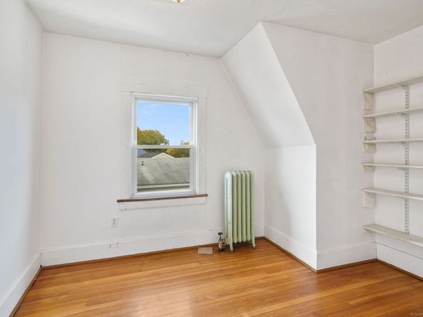 52 Penzance Road, Stamford CT 06902