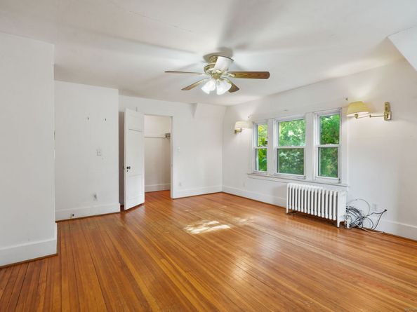 52 Penzance Road, Stamford CT 06902