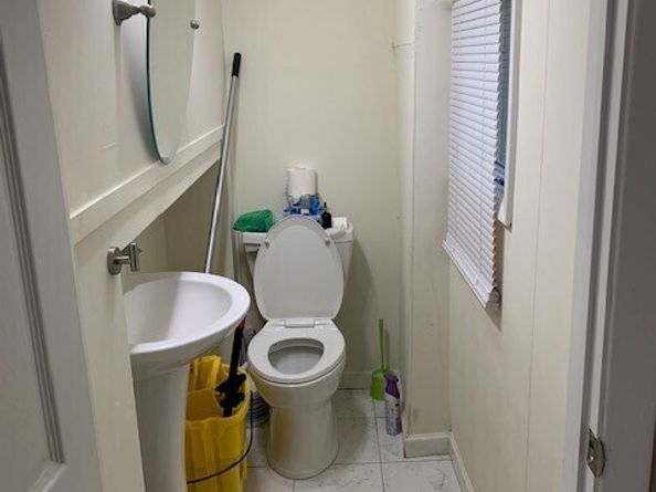 39 Jetland Place, Bridgeport CT 06605
