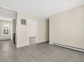 82 Waldorf Avenue, Bridgeport CT 06605