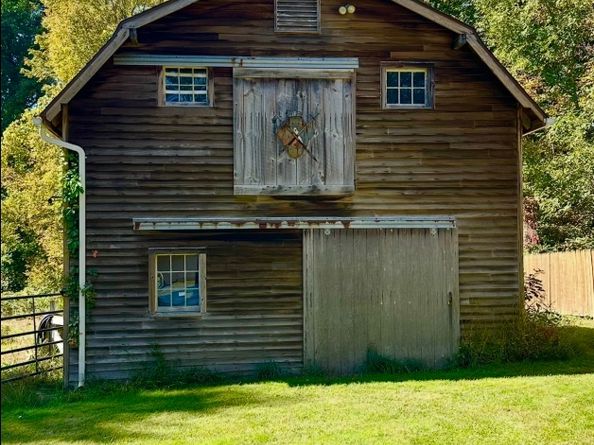 62 Old Hawleyville Road, Bethel CT 06801