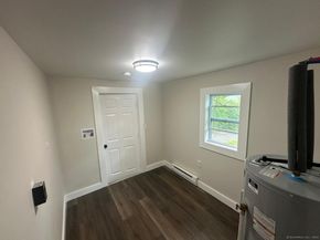 22 Hemlock Trail, Newtown CT 06482