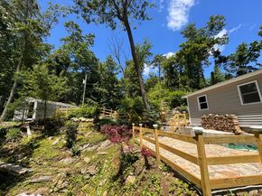 22 Hemlock Trail, Newtown CT 06482