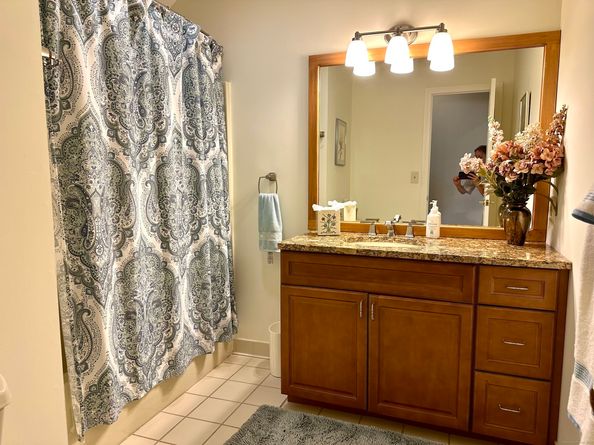 2700 Bedford Street J, Stamford CT 06905