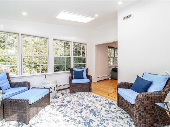 30 Thornwood Road, Stamford CT 06903