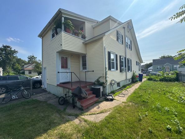 88 Boswell Street, Stratford CT 06615