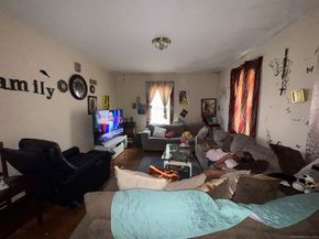 88 Boswell Street, Stratford CT 06615