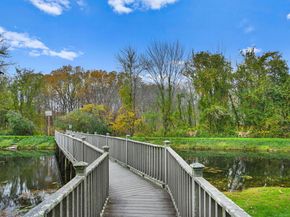 253 Mayfield Drive 253, Trumbull CT 06611