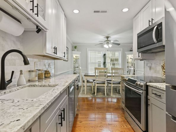 253 Mayfield Drive 253, Trumbull CT 06611