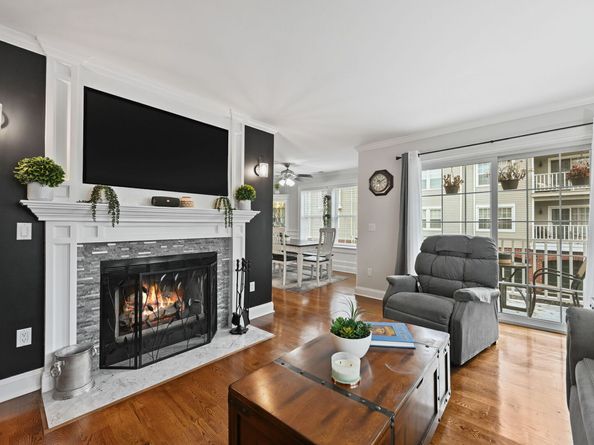 253 Mayfield Drive 253, Trumbull CT 06611