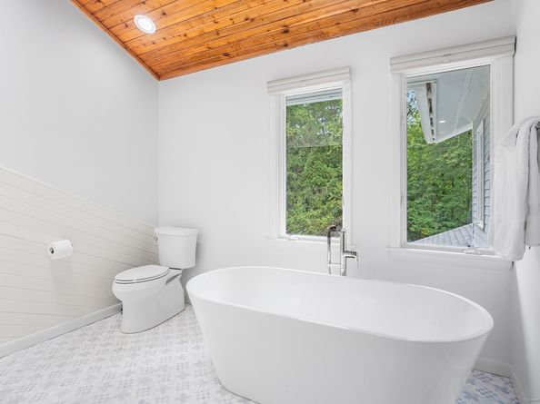 335 Georgetown Road, Weston CT 06883