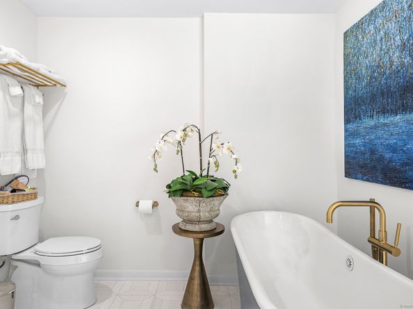 335 Georgetown Road, Weston CT 06883