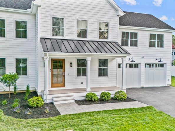 45 Robin Circle, Fairfield CT 06824