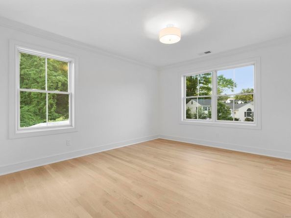 45 Robin Circle, Fairfield CT 06824