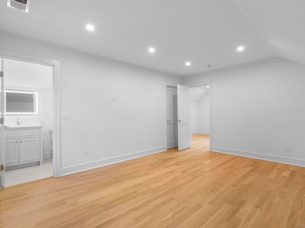 45 Robin Circle, Fairfield CT 06824