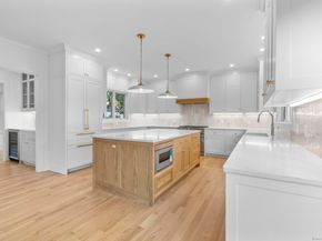 45 Robin Circle, Fairfield CT 06824