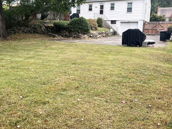 39 Chatham Drive, Norwalk CT 06854