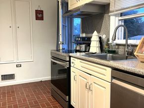 39 Chatham Drive, Norwalk CT 06854