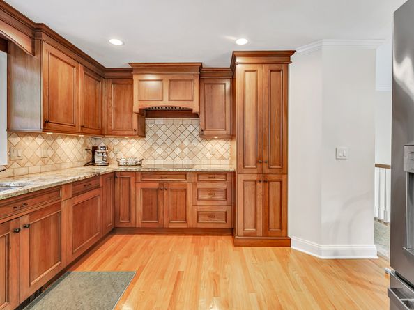 52 Autumn Drive, Monroe CT 06468