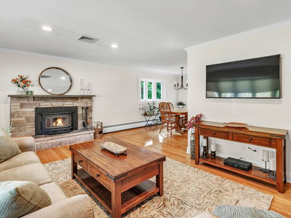 52 Autumn Drive, Monroe CT 06468