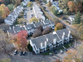 8 Rose Lane APT 248, Danbury CT 06811