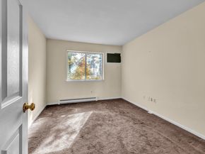 8 Rose Lane APT 248, Danbury CT 06811