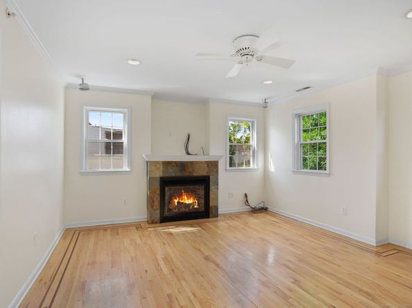19 Stillwater Avenue APT E, Stamford CT 06902