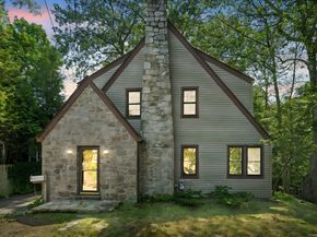 415 West Avenue, Darien CT 06820