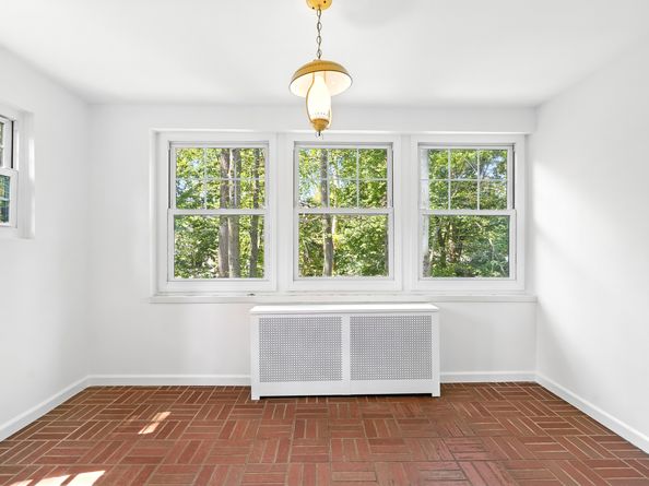 415 West Avenue, Darien CT 06820