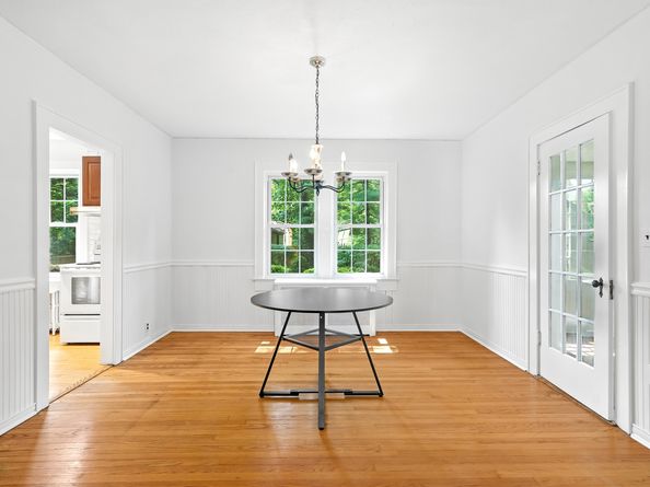 415 West Avenue, Darien CT 06820