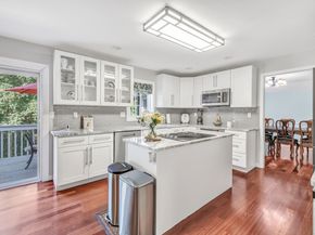 190 Thoreau Drive, Shelton CT 06484