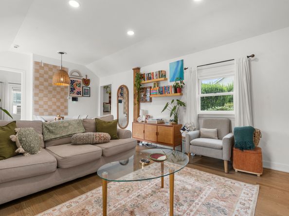 13 Marshall Avenue, Trumbull CT 06611